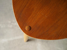 画像をギャラリービューアに読み込む, ハンスJウェグナーのハートチェアFH4103の座面アップ