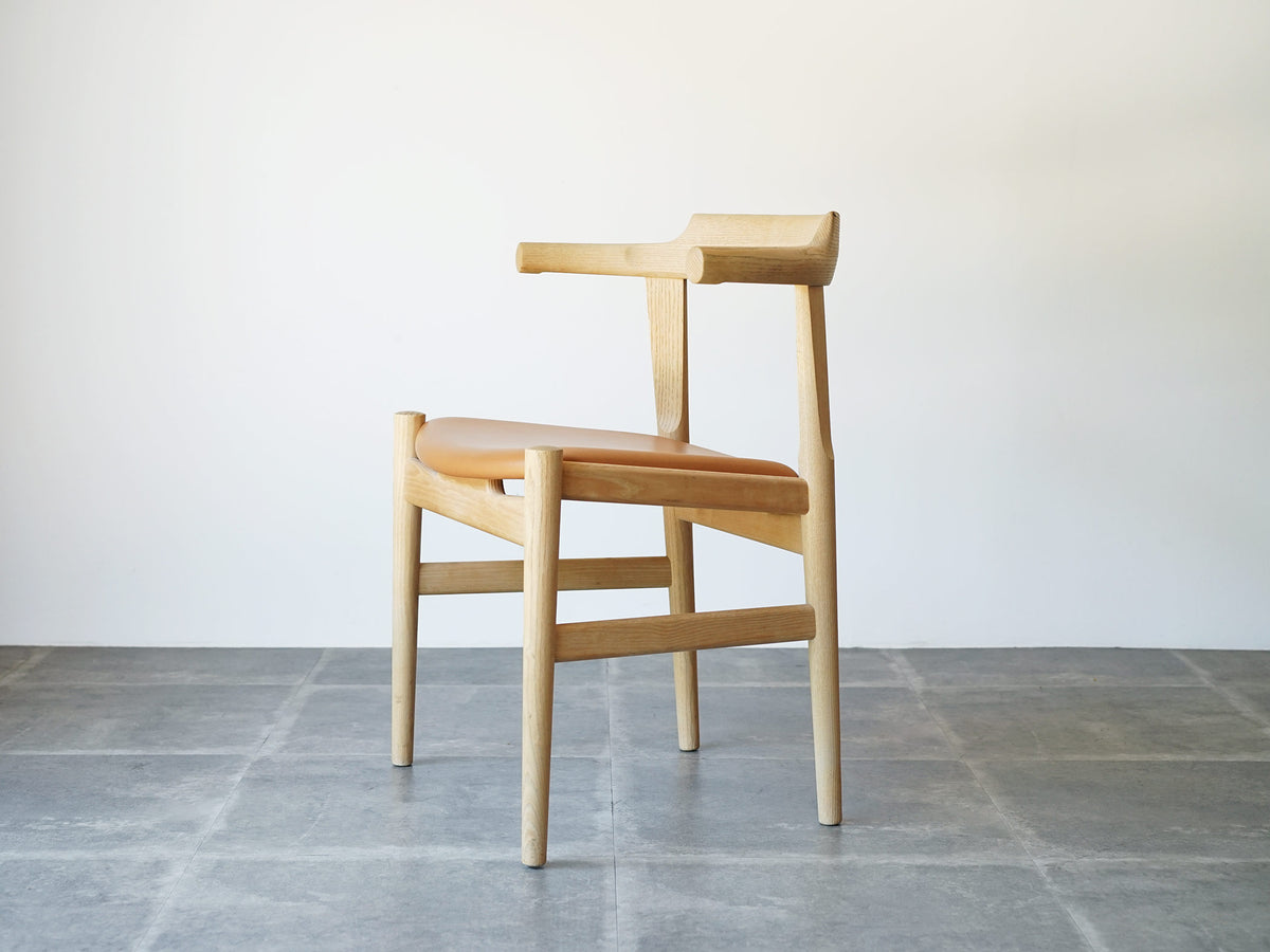 Hans J. Wegner（ハンス・J・ウェグナー) PP58 アームチェア レザー
