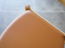 画像をギャラリービューアに読み込む, Hans J. Wegner(ハンスJ.ウェグナー)のダイニングチェアPP58の座面