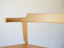 画像をギャラリービューアに読み込む, Hans J. Wegner(ハンスJ.ウェグナー)のダイニングチェアPP58の背もたれ半分