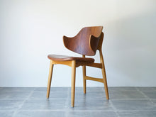 画像をギャラリービューアに読み込む, Jens Hjorth(イェンス・ヒョーロス)のチェア