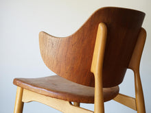 画像をギャラリービューアに読み込む, Jens Hjorth(イェンス・ヒョーロス)のチェアの背もたれの丸み