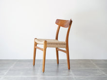 画像をギャラリービューアに読み込む, Hans J. Wegner CH23 Chair