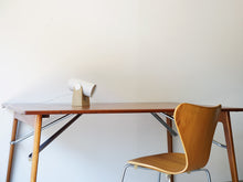 画像をギャラリービューアに読み込む, Markus JohanssonのCarronade(カロネード)デスクランプ