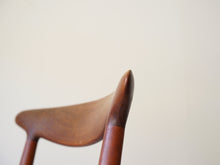 画像をギャラリービューアに読み込む, Hans J. Wegner W2 Chair ハンスJウェグナー ダイニングチェアW2 籐タイプ 椅子の背もたれ角