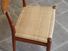 画像をギャラリービューアに読み込む, Hans J. Wegner W2 Chair ハンスJウェグナー ダイニングチェアW2 籐タイプ 椅子の座面