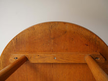 画像をギャラリービューアに読み込む, デンマーク家具コーヒーテーブルの裏面