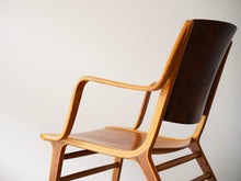画像をギャラリービューアに読み込む, Peter Hvidt & Orla Mølgaard-Nielsen(ピーター・ビット&オルラ・ムルガード・ニールセン)のAXチェアの側面