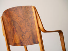 画像をギャラリービューアに読み込む, Peter Hvidt & Orla Mølgaard-Nielsen(ピーター・ビット&オルラ・ムルガード・ニールセン)のAXチェアの背もたれ