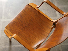 画像をギャラリービューアに読み込む, Peter Hvidt & Orla Mølgaard-Nielsen(ピーター・ビット&オルラ・ムルガード・ニールセン)のAXチェアの座面