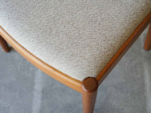 画像をギャラリービューアに読み込む, Niels Koefoed(ニールス・コフォード)のダイニングチェアOleの座面手前