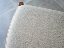 画像をギャラリービューアに読み込む, Niels Koefoed(ニールス・コフォード)のダイニングチェアOleの座面