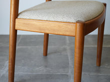 画像をギャラリービューアに読み込む, Niels Koefoed(ニールス・コフォード)のダイニングチェアOleのフレームはチーク材