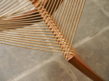 画像をギャラリービューアに読み込む, Jørgen Høvelskov The Harp Chair