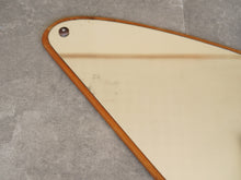 画像をギャラリービューアに読み込む, デンマークデザインの壁掛け鏡ヴィンテージミラーの錆