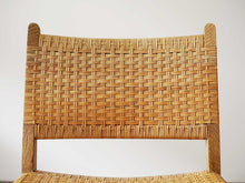 画像をギャラリービューアに読み込む, ハンスJウェグナーのCH31の背もたれ籐張り