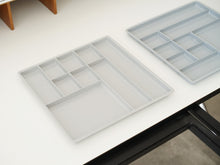 画像をギャラリービューアに読み込む, George Nelson(ジョージネルソン)のHome deskスワッグレックデスクの引き出しのトレイ