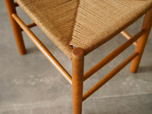 画像をギャラリービューアに読み込む, Børge Mogensen(ボーエモーエンセン)J39チェア(オーク&ペーパーコード)の脚トップ