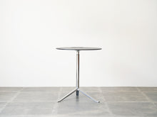 画像をギャラリービューアに読み込む, Kasper Salto(キャスパー・サルト)のハイテーブルLittle Friendの正面