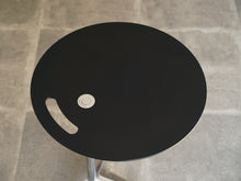 画像をギャラリービューアに読み込む, Kasper Salto(キャスパー・サルト)のハイテーブルLittle Friendの黒い天板