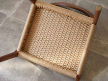 画像をギャラリービューアに読み込む, Niels O. Møller(ニールス・モラー)のダイニングチェア71の裏面