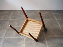 画像をギャラリービューアに読み込む, Niels O. Møller(ニールスO.モラー)モデル71ダイニングチェアの裏面