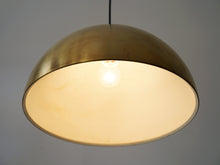 画像をギャラリービューアに読み込む, Vilhelm Wohlert&Jørgen Bo Louisiana Pendant Light ルイジアナペンダントランプ 北欧デザインの吊り下げ照明の点灯イメージ