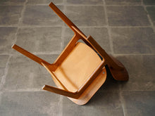 画像をギャラリービューアに読み込む, Børge Mogensen(ボーエ・モーエンセン)Model155チェアの裏面