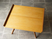 画像をギャラリービューアに読み込む, ジョージナカシマのコーヒーテーブルの天板