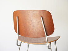 画像をギャラリービューアに読み込む, Børge Mogensen(ボーエ・モーエンセン)のModel 201 Chairの背面