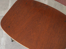 画像をギャラリービューアに読み込む, Børge Mogensen(ボーエ・モーエンセン)のModel 201 Chairの座面