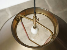 画像をギャラリービューアに読み込む, Hans J. Wegner(ハンスJウェグナー)のペンダントライトJH1(JohannesHansen製ビンテージ)の内部