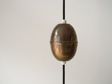 画像をギャラリービューアに読み込む, Hans J. Wegner(ハンスJウェグナー)のペンダントライトJH1(JohannesHansen製ビンテージ)のコードを収納できる卵型のポケット