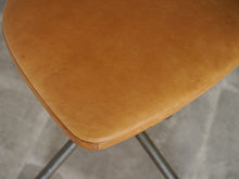 画像をギャラリービューアに読み込む, Fritz Hansen Jørgen Rasmussen フリッツハンセン社ビンテージチェアの座面角