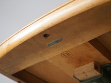 画像をギャラリービューアに読み込む, Fritz Hansen Jørgen Rasmussen フリッツハンセン社ビンテージチェアの裏面にあるIllums Bplighusの刻印プレート