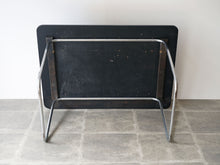 画像をギャラリービューアに読み込む, Fritz Hansen フリッツハンセンの1930年製ビンテージ黒テーブルの裏面