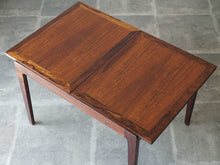 画像をギャラリービューアに読み込む, Finn Juhl(フィン・ユール)のテーブル FD612の天板