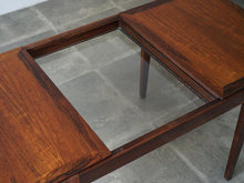 画像をギャラリービューアに読み込む, Finn Juhl(フィン・ユール)のテーブル FD612の中にガラス板
