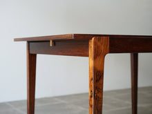 画像をギャラリービューアに読み込む, Finn Juhl(フィン・ユール)のテーブル FD612のフレーム