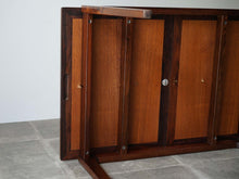 画像をギャラリービューアに読み込む, Finn Juhl FD612