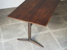 画像をギャラリービューアに読み込む, Peter Hvidt & Orla Mølgaard-Nielsen( (ピーター・ビット & オルラ・ムルガード・ニールセン)Silverline rosewood Table ローズウッドのテーブル