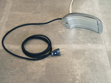 画像をギャラリービューアに読み込む, White shade & Gray base Table Lamp