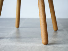 画像をギャラリービューアに読み込む, Finn Juhl(フィンユール)Pelican table ペリカンテーブル オークの脚 丸い脚先