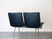 画像をギャラリービューアに読み込む, Hans J Wegner Kastrup sofa CH402 ハンスJウェグナー エアポートチェア カストラップベンチの背面 黒レザーのソファ
