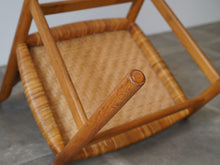 画像をギャラリービューアに読み込む, Børge Mogensen(ボーエ・モーエンセン)BM1 の足裏