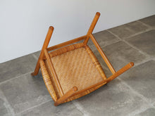 画像をギャラリービューアに読み込む, Børge Mogensen(ボーエ・モーエンセン)BM1 の裏面