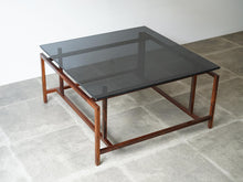 画像をギャラリービューアに読み込む, Henning Nørgaard Table