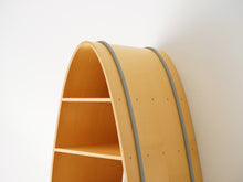 画像をギャラリービューアに読み込む, Louise Campbell (ルイーズ・キャンベル)のカップボード 食器棚の上部の曲げ加工