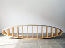 画像をギャラリービューアに読み込む, Louise Campbell (ルイーズ・キャンベル)のカップボード 食器棚の横置きの様子