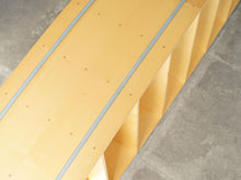 画像をギャラリービューアに読み込む, Louise Campbell (ルイーズ・キャンベル)のカップボード 食器棚のゴムバンド